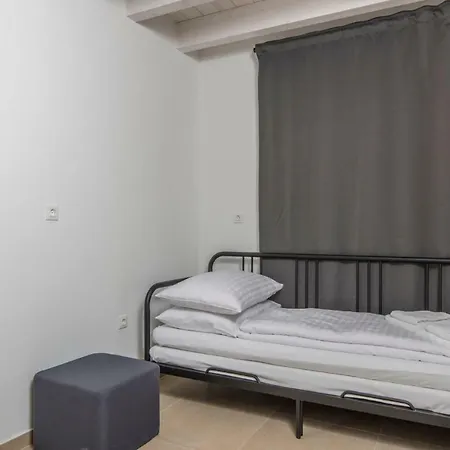 Marisol Villa *