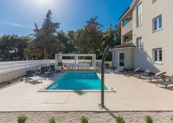Villa Marisol *