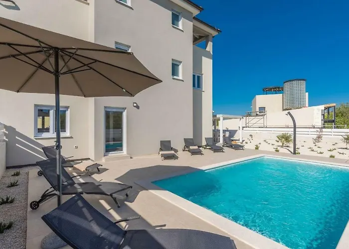 Villa Marisol