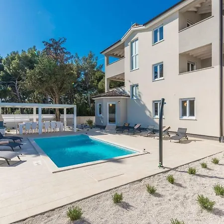 Villa Marisol *