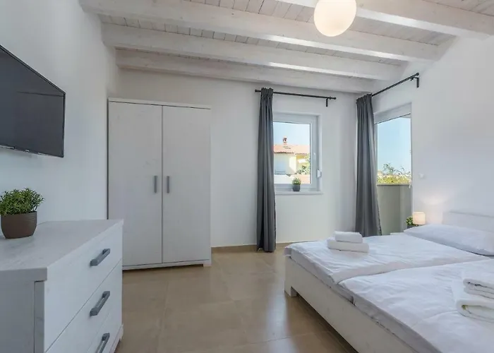 Marisol * Premantura