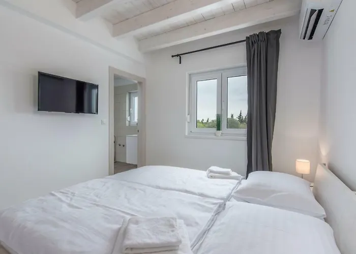 Marisol * Premantura